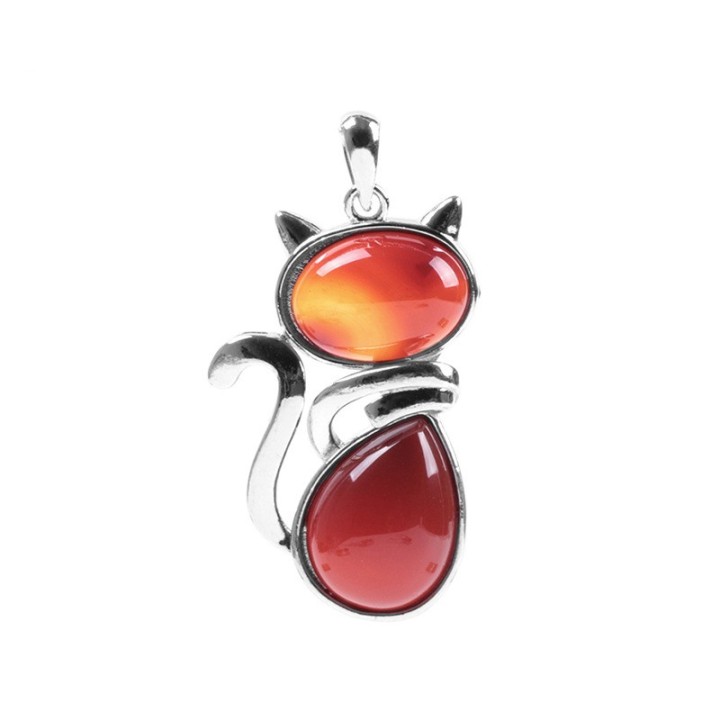 Pendentif chat en Agate rouge