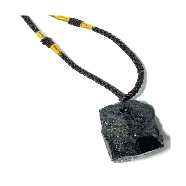 Pendentif de tourmaline noire brute