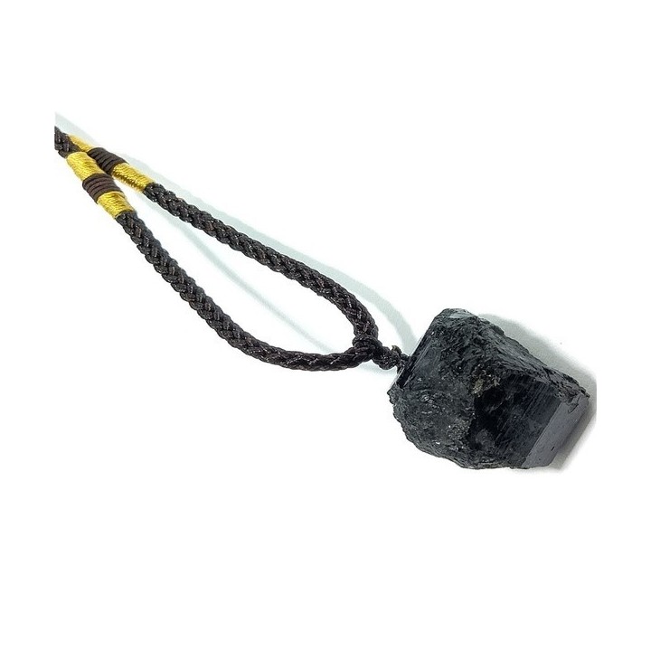 Pendentif de tourmaline noire brute