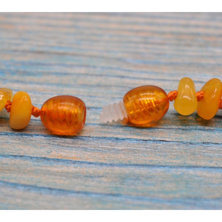 Collier en Ambre