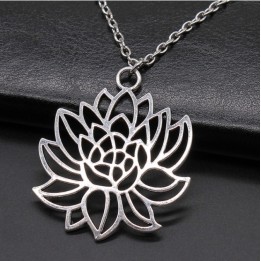Collier motif Fleur de Lotus.