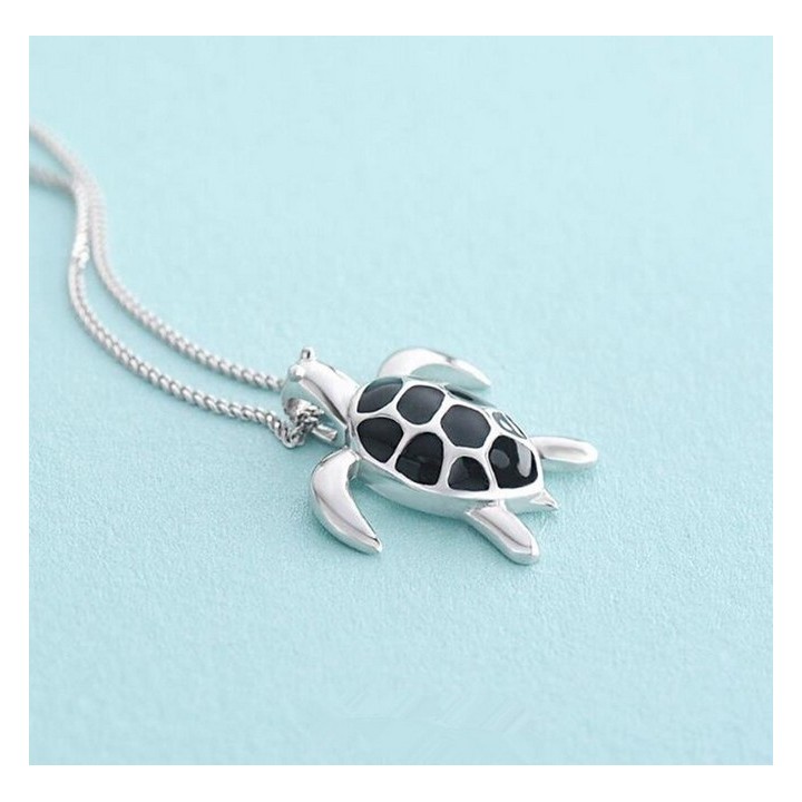 Collier et Pendentif Tortue