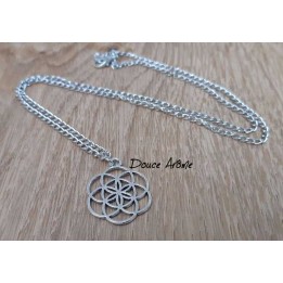 Pendentif Fleur de vie