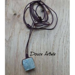 Pendentif en Pyrite brute