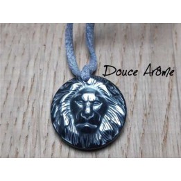 Pendentif lion en Hématite