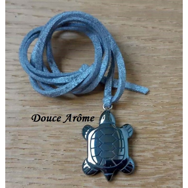 Pendentif tortue en Hématite
