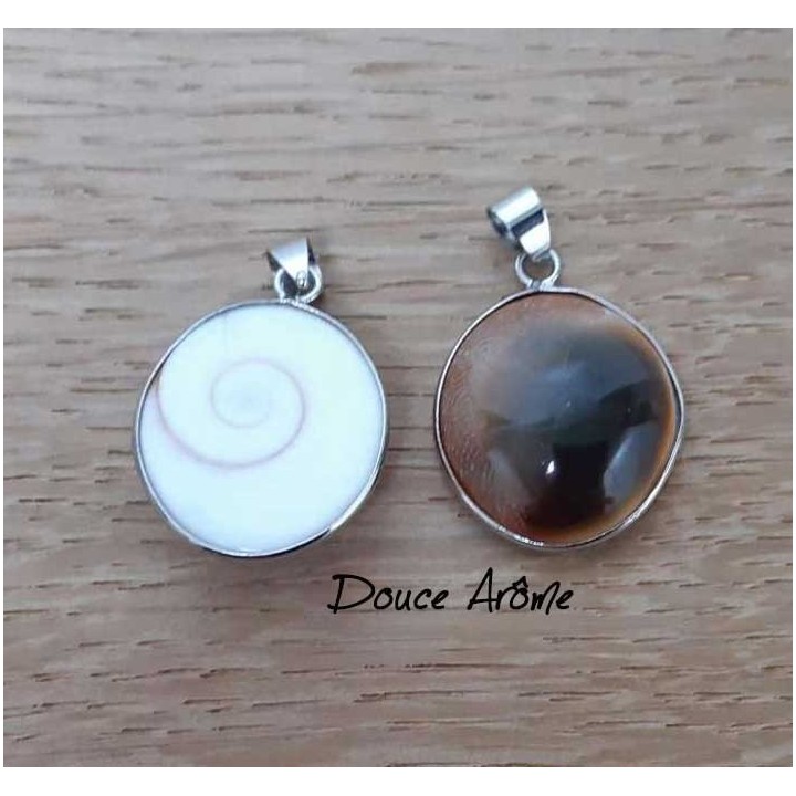 Pendentif Oeil de Sainte-Lucie