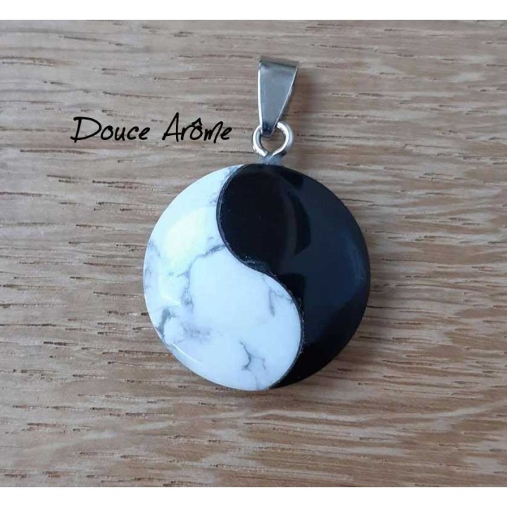 Pendentif Yin/Yang en Onyx/Howlite