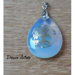 Pendentif Arbre de vie Opaline