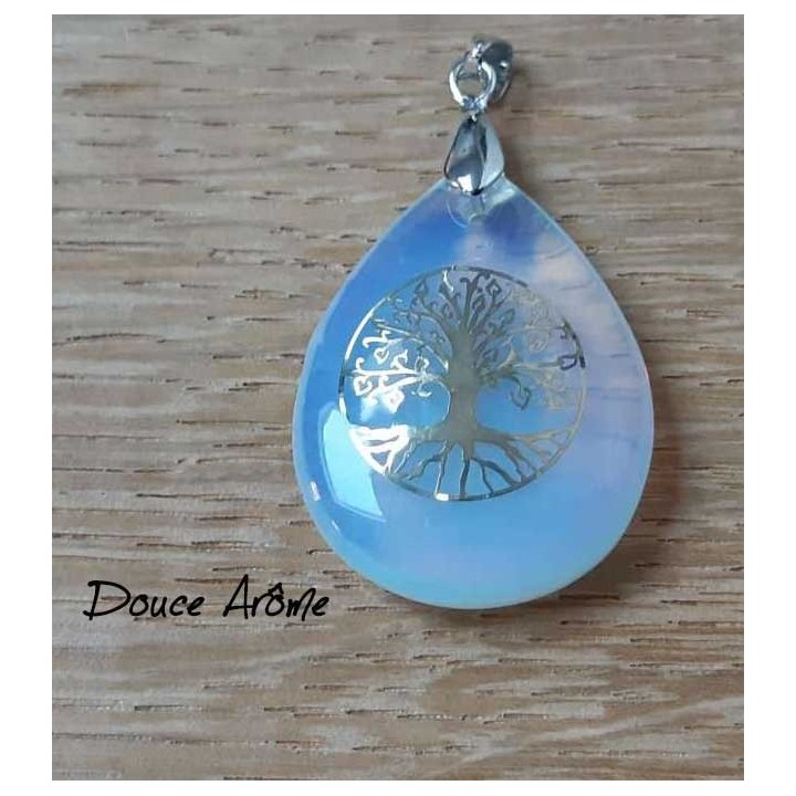 Pendentif Arbre de vie Opaline