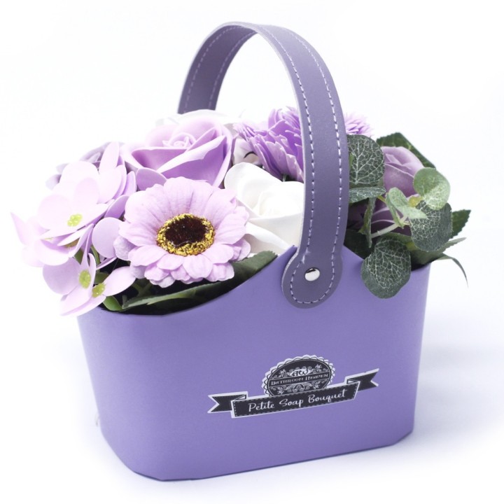 Petit panier de fleurs de savon
