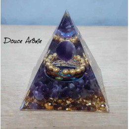 Pyramide Orgonite