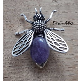 Broche Abeille en Améthyste