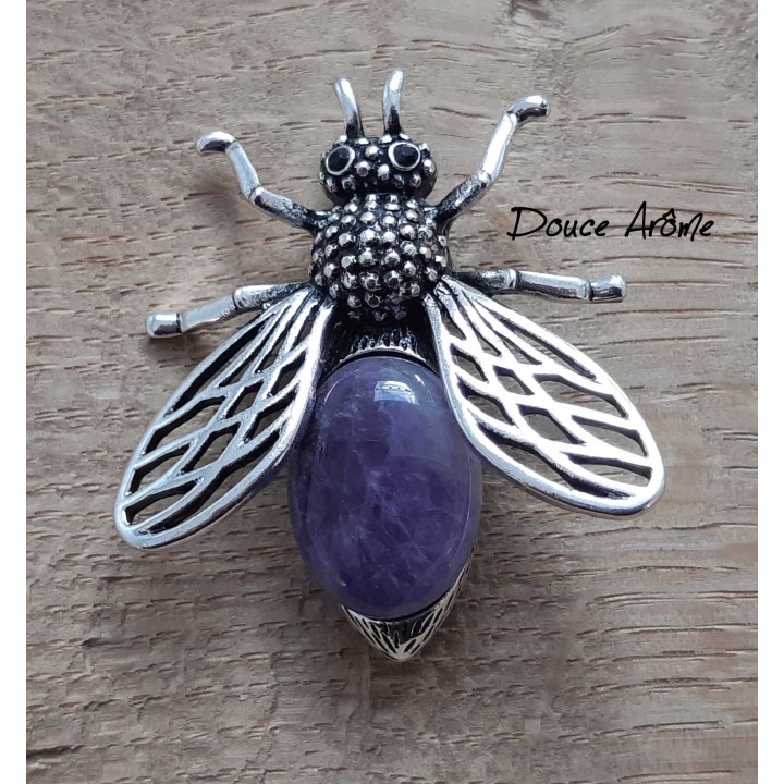 Broche Abeille en Améthyste