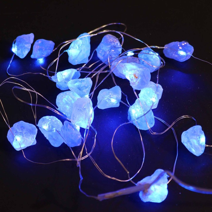 Guirlande lumineuse en Célestite