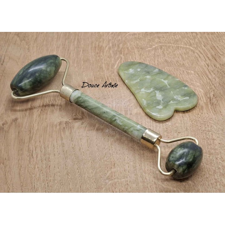 Lot Roller Jade & Gua Sha en Jade Verte